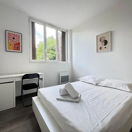 2 Réunis 6 Parking 16 Pers * Aubière